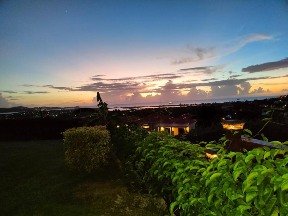 Holiday Home Belvedere Dickenson Bay Exterior photo