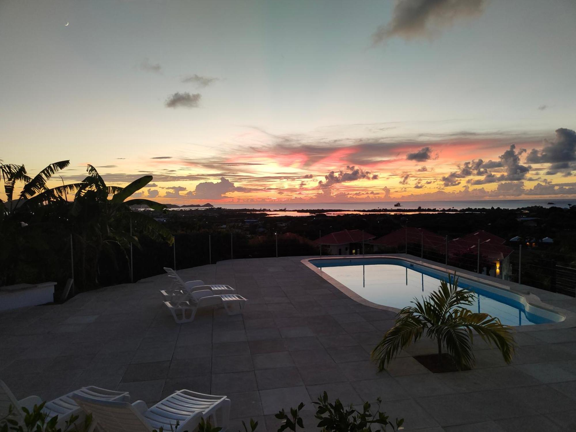 Holiday Home Belvedere Dickenson Bay Exterior photo