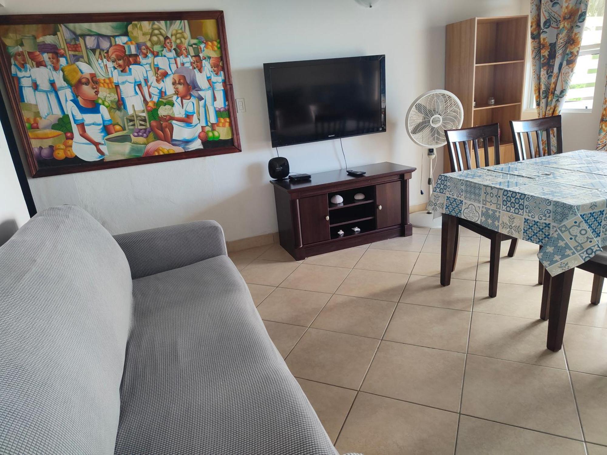 Holiday Home Belvedere Dickenson Bay Room photo